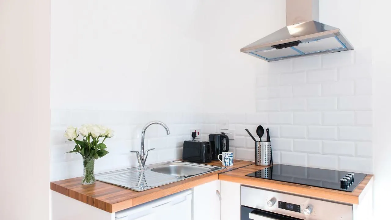 The Wing -Near To The Beaches And Bournemouth University Appartamento